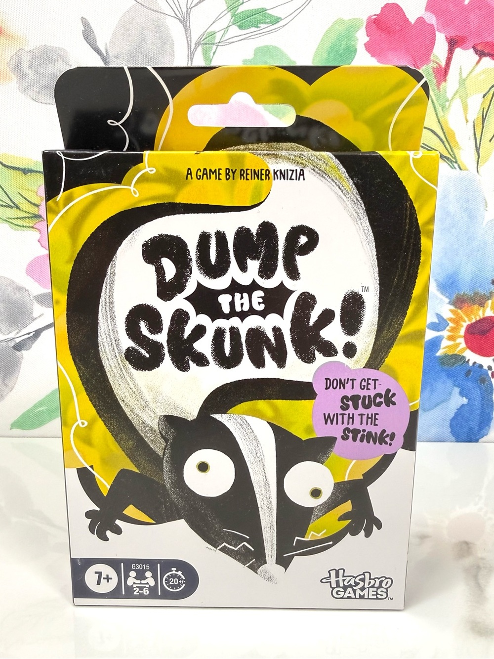 Dump The Skunk Card Game-New